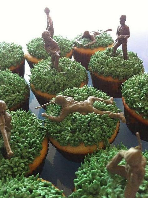 Army Cupcakes, Army Themed Birthday, Army Cake, Army Birthday Parties, Camo Party, Cupcakes For Men, Camo Birthday, Army's Birthday, Army Party