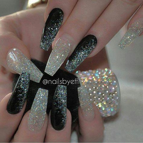 Nails With Glitter, Silver Glitter Nails, Nice Nails, Skin Nails, Sparkle Nails, Great Nails, Nail Designs Glitter, Prom Nails, Dream Nails