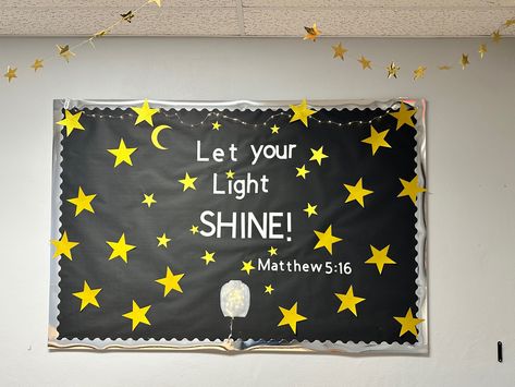 Shining Stars Classroom Theme, Shining Stars Bulletin Board, Star Themed Bulletin Boards, Outer Space Bulletin Board Ideas, Reach For The Stars Bulletin Board, Let Your Light Shine Bulletin Board, Spotlight Bulletin Board, Bulletin Board For Classroom, Jesus Bulletin Boards