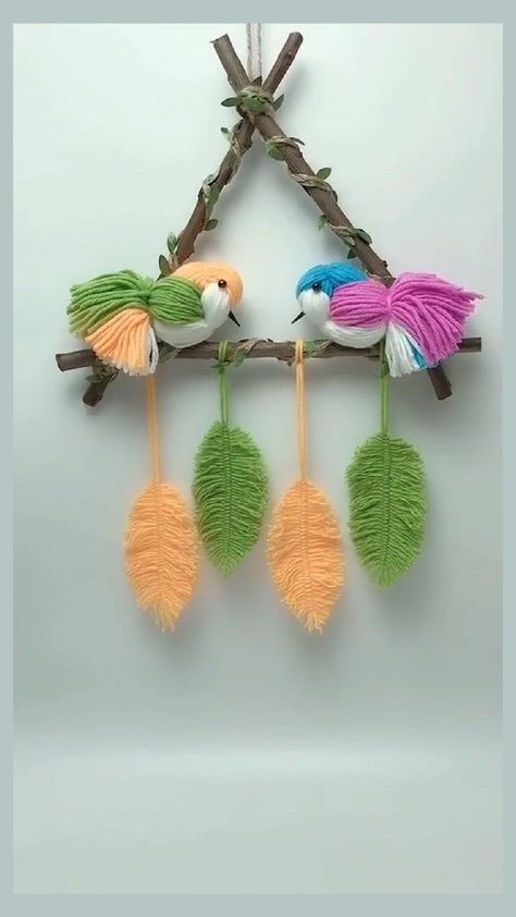 Diy Crochet Hook, Gelang Manik, Diy Bracelets Easy, Diy Crafts Paper Flowers, Craft Room Storage, Yarn Diy, Themed Crafts, Hand Embroidery Design