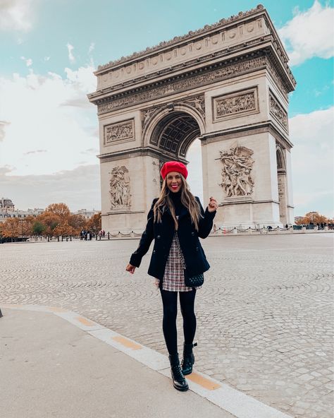 Eiffel Tower Dinner Outfit, Paris Outfit Ideas October, Paris Winter Outfit 2023, Paris Vacation Outfit Fall, Teen Paris Outfits, Europe In February Outfits, Paris Outfits September 2023, Fall Outfits For Paris, Outfits For Paris In September