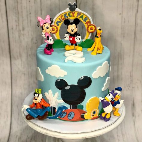 Rebecca Knapp on Instagram: “Mickey Mouse Clubhouse cake #mickeymouse #mickeymouseclubhouse #mickeymousecake #cakewalkcrafted #edibleart #decoratedcake #fondant…” Mickey Mouse Clubhouse Cake Ideas, Mickey Mouse Clubhouse Birthday Party Cake, Mickey Mouse Funhouse Cake, Mickey Clubhouse Cake, Mickey And Friends Birthday Cake, Mickey Mouse Clubhouse Cupcakes, Mickey Mouse And Friends Cake, Mickey And Friends Cake, Mickey Mouse Cake Ideas