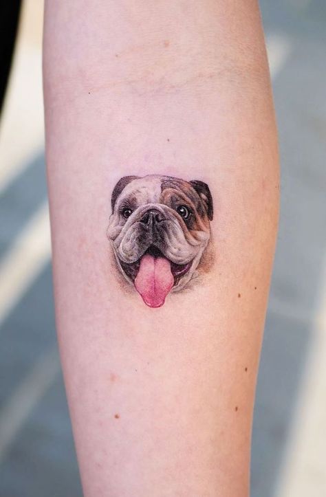 English Bulldog Tattoo Ideas, Winnie Tattoo, Small Spiritual Tattoos, English Bulldog Tattoo, Memorial Tattoo Quotes, Tato Minimal, Tato Jari, Hippie Tattoo, Bulldog Tattoo