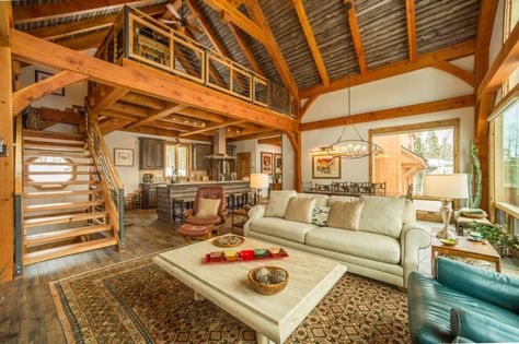 A Timber Frame Design Inspired by Nature - Colorado Timberframe Timber Frame Living Room, Rustic Architecture, Timber Frame Design, Rustic Outdoor Decor, How To Build A Log Cabin, Timber Frame Home, Timber Frame House, Dream Cabin, Rustic House Plans