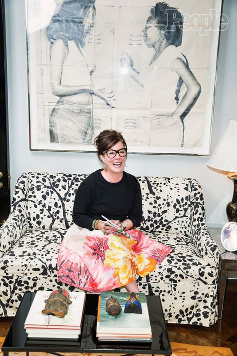 The designer of Frances Valentine (and formerly Kate Spade New York) shows us inside her gorgeous Upper East Side apartment Andy Spade, Upper East Side Apartment, Career Girl Daily, Apartment In New York, New York Home, Kate Spade Style, Trendy Apartment, Kate Spade Inspired, Frances Valentine