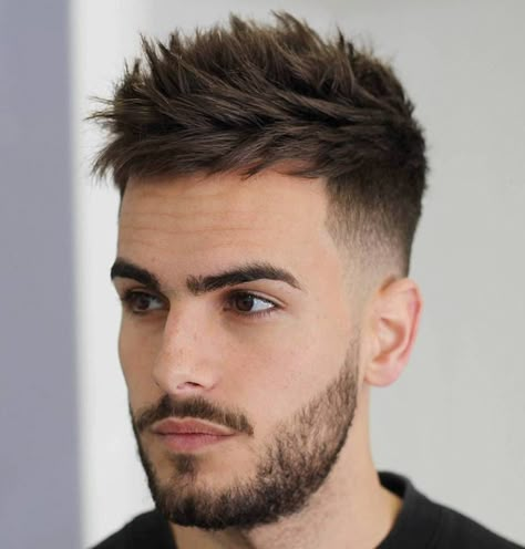 30 Spiky Hairstyles for Men in Modern Interpretation Dapper Haircut, Mens Messy Hairstyles, Spiky Hair, Men Haircut Styles, Cool Hairstyles For Men, Faux Hawk, Mens Haircuts Fade, Corte De Cabelo Masculino, Mens Haircuts Short