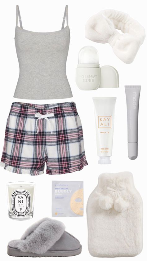 sleepwear, loungewear outfit Bedtime Fits, Sleep Outfit Aesthetic, Bed Time Outfit, Sleepwear Aesthetic, Pajama Day At School, Sleep Outfit, Loungewear Outfit, Dr Wardrobe, Skater Outfits