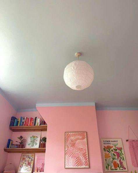 8+ Wes Anderson-inspired home decor ideas | Real Homes Wes Anderson Room Decor, Wes Anderson Bedroom, Wes Anderson Room, Girly Living Room, Bedroom Teal, Wes Anderson Style, Real Homes, Wes Anderson, Pink Room