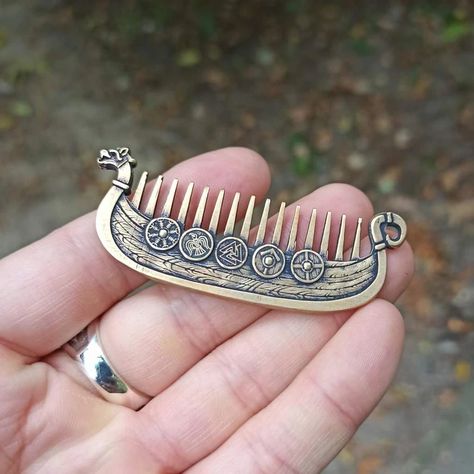 Viking Drakkar beard metal comb care & beauty – WikkedKnot jewelry Viking Gift Ideas, Bateau Viking, Beard Accessories, Viking Jewellery, Hand Casting, Handmade Comb, The Raid, Vikings Gifts, Viking Beard