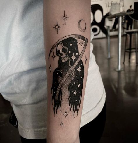 Dark Mystical Tattoos, Dark Mark Tattoo Feminine, Tattoos Dark Aesthetic, Mac Miller Tattoos Ideas, Dark Mark Tattoo, Mac Miller Tattoos, Mystical Tattoos, Reaper Tattoo, Mark Tattoo