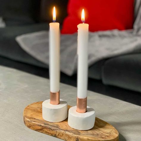 For your own piece of beautiful home decor, make these copper and air dry clay candlestick holders! Clay Candlestick, Dry Clay Ideas, Diy Candle Stick Holder, Air Dry Clay Ideas, Make Your Own Clay, Clay Candle Holders, Clay Candle, Unique Candle Holders, Diy Air Dry Clay