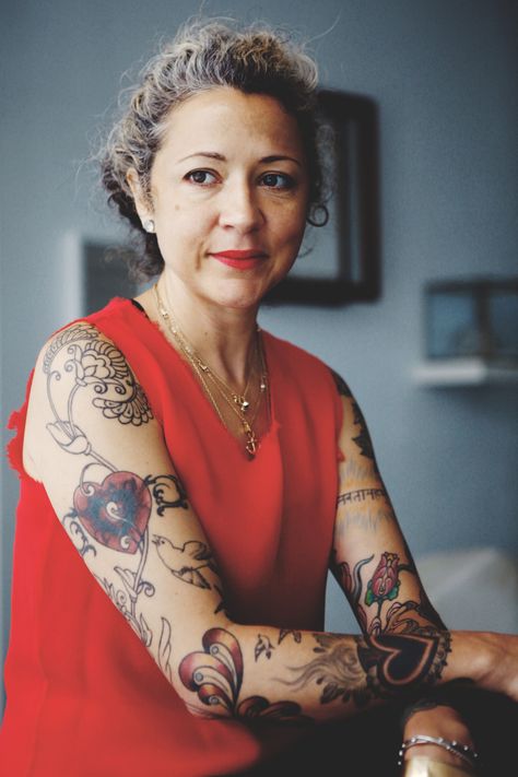 Older Women With Tattoos, Old Women With Tattoos, Tattooed People, Anna Sheffield, Old Tattoos, Liberty London, Aesthetic Tattoo, Tattoo You, Grey Hair