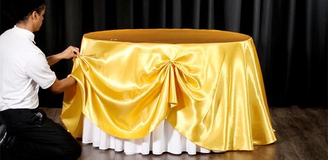 Once you learn how to swag a tablecloth you can apply it to a wedding reception, bridal shower, baby shower, birthday party, you name it! The design possibilities are endless! You can even apply this method to draping for stunning backdrop designs. Yellow Overlay, Baby Shower Table Cloths, Table Swag, Diy Tablecloth, Table Cloth Decorations, Wedding Table Designs, Tafel Decor, Wedding Table Linens, Wedding Tablecloths