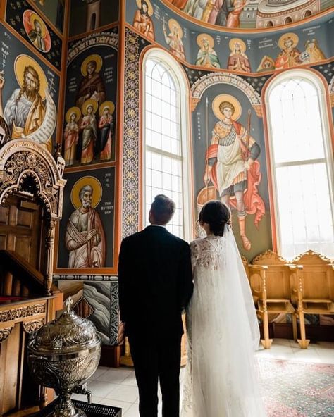 Christ Centered Wedding, Greek Orthodox Christian, Catholic Marriage, Image Of God, Orthodox Catholic, Orthodox Wedding, Eastern Orthodox Church, Christian Couples, Religious Wedding