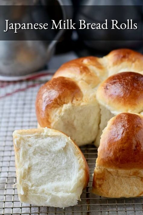 Fluffy Japanese Hokkaido Milk Bread Rolls in a cake pan Milk Bread Rolls, Blueberry Cinnamon Rolls, Hokkaido Milk Bread, Japanese Milk Bread, Milk Bread Recipe, Milk Bun, Japanese Bread, Milk Bread, Bread Roll