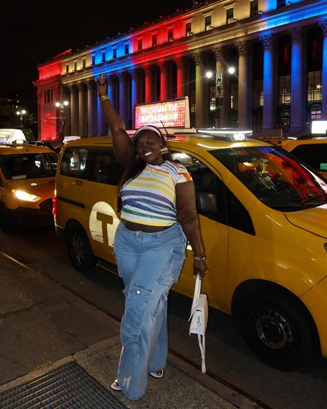 A night out in NYC to see Mr.Money with the vibesss✨ Top, earrings & headband: @fumithelabel Bag: @jacquemus Shoes: @hermes #curvefashion #girlsnightout #imoutside Bora Braids, Jacquemus Shoes, Bag Jacquemus, Top Earrings, Hair Details, Vacation Hairstyles, Protective Hairstyle, Birthday Trip, Do It Again