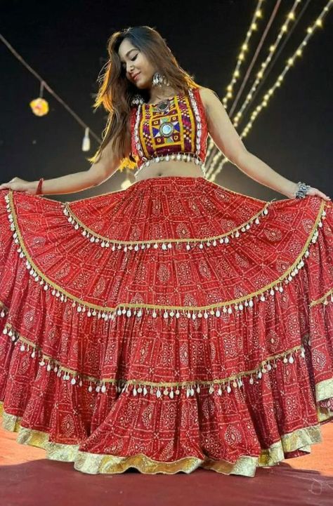 Dandiya Dress, Garba Outfit, Chaniya Choli Designs, Garba Dress, Choli Dress, Navratri Dress, Trendy Outfits Indian, Navratri Chaniya Choli, Latest Model Blouse Designs