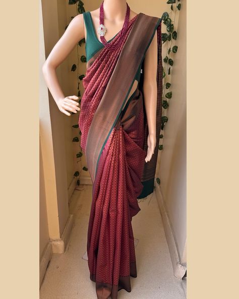 Www.Thejacouture.in > silk sarees > maroon Art silk saree. . Maroon Art silk saree with Golden copper zari design all over saree and Green border. Comes with green blouse piece. Saree height: 48 inches. Saree length: 5.5 meters. Blouse: 80cm . Priced: 1550/- INR Normal wash. . Neckpiece: @golden_leaf_jewels #sareelove #traditional #sareelovers #sareedraping #sareeaddict #onlineshopping #saree #artsilksaree #maroonsaree #thejacouture Maroon Saree, Golden Copper, Green Border, Golden Leaf, Green Saree, Red Saree, Art Silk Sarees, Golden Leaves, Green Blouse