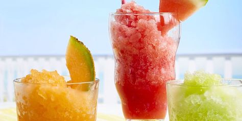 Use Dolcedi Sweetener to make these Summer Melon Slushies for a healthier summer drink! Fresh Fruit Cocktails, Fresh Fruit Desserts, Healthy Fruit Desserts, Slushie Recipe, Summer Drinks Alcohol, Fruit Dessert Recipes, Summer Drink Recipes, 4th Of July Desserts, Refreshing Summer Drinks