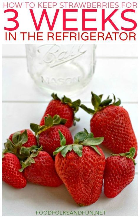 Clean Strawberries, How To Clean Strawberries, Pagan Food, How To Store Strawberries, Storing Fruit, Storing Vegetables, Homemade Foods, Fruit And Vegetable Storage, Fruit Salads