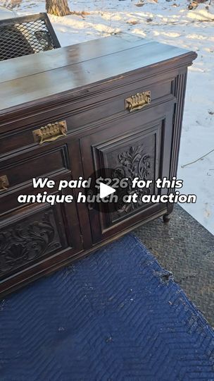 Furniture Flipping Business, Flipping Business, Antique Hutch, Furniture Flipping, Furniture Fix, Furniture Flips, Refinished Furniture, Building Furniture, Furniture Update