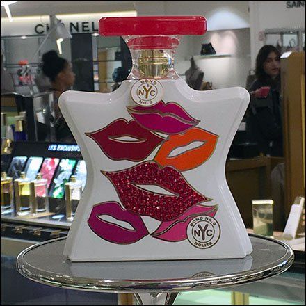 Kissable Container By NYC Bond No. 9 Bond Nyc Perfume, Bond 9 Perfume For Women, Nyc Perfume, Bond No 9, Best Fragrance For Men, Jo Jo, The Perfume, Perfume Lover, Best Fragrances