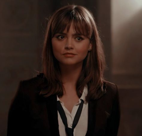 Jenna Coleman Icons Aesthetic, Clara Dr Who, Clara Oswald Icons, Clara Oswald Hair, Clara Doctor Who, Jenna Coleman Hair, Jenna Coleman Style, Doctor Who 2005, Clara Oswald