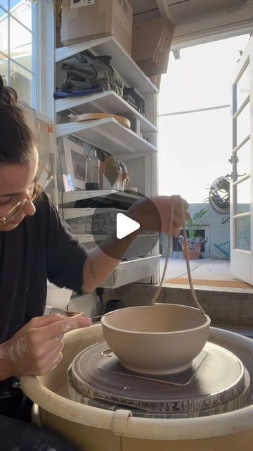 Fleur H.A.Reboul on Instagram: "- everyday big bowl - It’s been a while since the last time I could make a « mud to ceramic » video. Here is the big everyday stoneware snow bowl in the making. Very simple rounded shape, large enough for ramen, pasta, big salad, big soup, too much ice-cream… 🖤 . . . . . . #pastabowl #bigbowl #soupbowl #handmadebowl #stonewarebowl #ceramicbowl #contemporaryceramics #potterylove #ceramicart #instapottery #madeinla #handmadegift #sustainablegift #sustainableliving #playwithmud #wheelthrown #ceramicstudio #ceramic #handmadeceramic #craftwomanship #femaleartist #frenchcrap #fharstudio #fhar" Pasta Bowl Ceramic, Ramen Bowl Ceramic, Ceramic Ramen Bowl, Salad Bowls Ceramic, Blueberry Cobbler, Pottery Videos, Big Salad, Ramen Bowl, Big Bowl