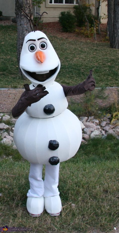 Frozen Costume Diy, Olaf Frozen Costume, Carnaval Diy, Olaf Halloween Costume, Frozen Musical, Olaf Costume, Snowman Costume, Olaf Snowman, Frozen Costume