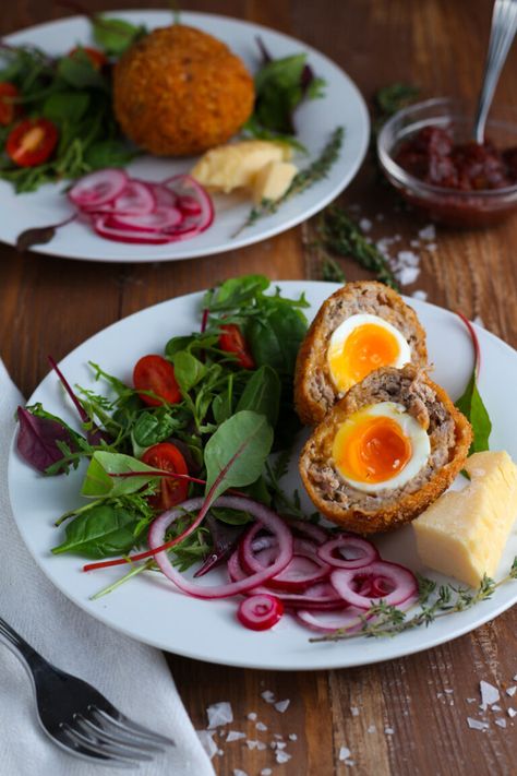 How to make Soft Boiled Scotch Eggs - Days of Jay Hard Boiled Eggs Air Fryer, Boiled Eggs Recipes, Hard Boiling Eggs, Eggs Air Fryer, Boiled Eggs Recipe, Boiling Eggs, Egg Recipes For Dinner, Sandwich Breakfast, Boiled Egg Recipes