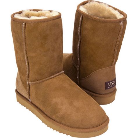 rubies.work/... SHORT UGGS Ugg Boats, Ugg Snow Boots, Ugg Boots Outfit, Ugg Boots Sale, Ugg Boots Cheap, Ugg Outlet, Ugg Boots Outlets, Boots For Short Women, Ugg Classic Short