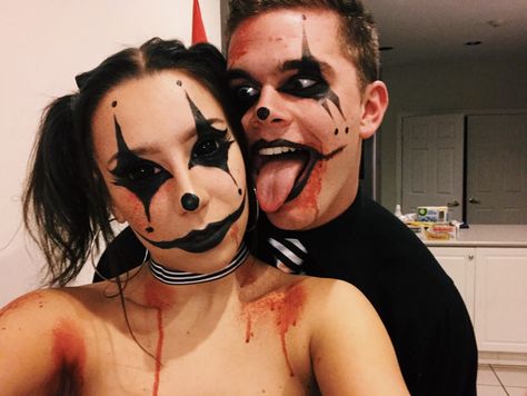 Killer Clown Couple Costume, Couples Clown Makeup, Couple Clown Costume, Couple Clown Makeup, Couples Halloween Makeup Ideas, Clown Couple Costume, Killer Clown Makeup, Clown Couple, Clown Makeup Halloween