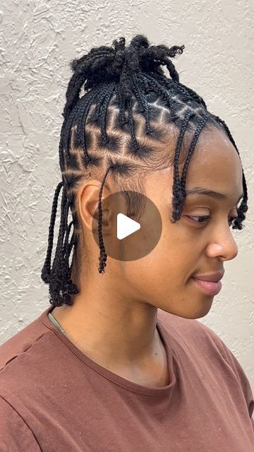 Eight beauty lounge | by Minyon LaShay on Instagram: "🤩  SERVICE: Medium plaits/twists" Medium Plaits, Single Plaits, Beauty Lounge, Plaits, Hair Inspo, Braids, Lounge, Twist, Hair