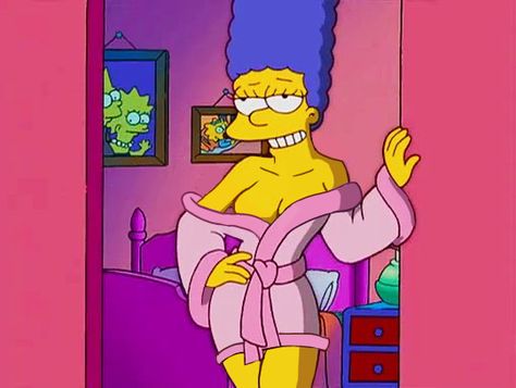 Marge Simpson Meme, Marge Simpsons Aesthetic, March Simpson, Marge Simpsons, Good Morning Usa, Lois Griffin, Cartoon Mom, Simpsons Drawings, Eyeball Art