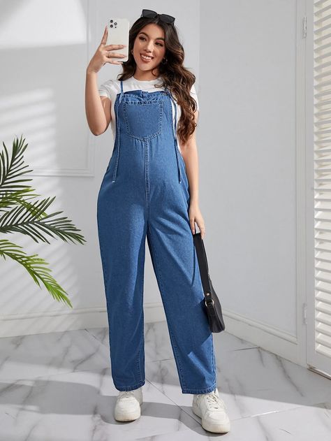 Maternity Knot Front Patched Pocket Denim Overall Without Tee | SHEIN USA Pregnacy Fashion, Summer Pregnancy Outfits, Spring Maternity Outfits, Casual Maternity Outfits, Cute Maternity Dresses, Maternity Clothes Summer, Trendy Maternity Outfits, Preggo Fashion, Clothes For Pregnant Women