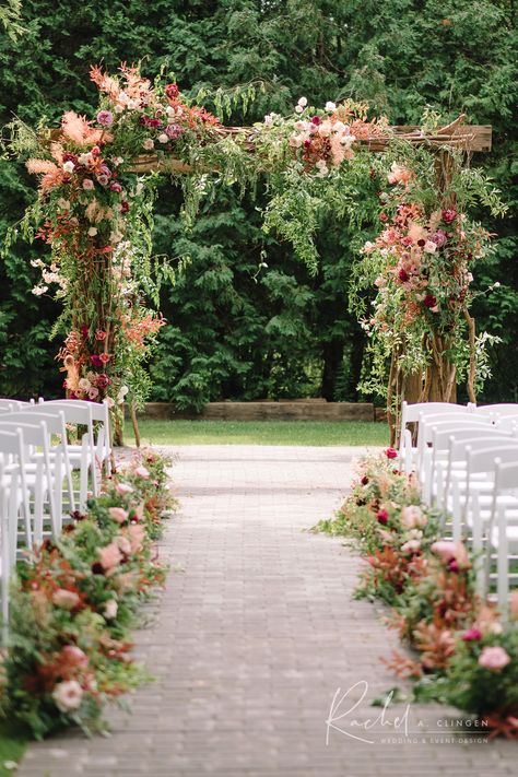 Unique Wedding Arches Outdoors, Pergola Wedding Arch, Outdoor Wedding Ceremony Gazebo Floral Arch, Fall Wedding Flowers Chuppah, Flowers On Pergola Wedding, Wedding Altar Arch, Pergola Flowers Wedding, Wedding Flower Arch Ideas, Wedding Flower Arch Outdoor