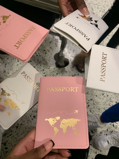 #holiday #passport #girlstrip #spain #alicante #blackgirlmagic Passport Group Picture, Passport Asthetics Photos, Pink Passport Cover, Passport Aesthetic Black Woman, Passport Picture Black Women, Passports Aesthetics, Passport Aesthetic Photo, Girls Trip Aesthetic Black Women, Pink Passport Aesthetic