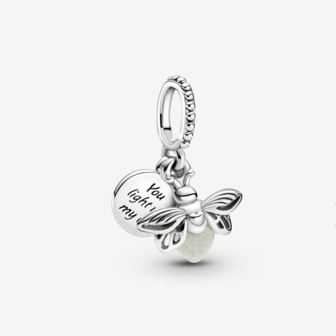 Pandora Passions Glow-In-The-Dark Firefly Dangle Charm 799352c01 Pandora Charms Firefly, Glow In The Dark Pandora Charm, Firefly Charm Pandora, Pandora Dangle Charms, Pandora Me Charms, Cute Pandora Charms, Pandora Charms Pink, Pandora Bracelet Charms Ideas, Pandora Charms Disney