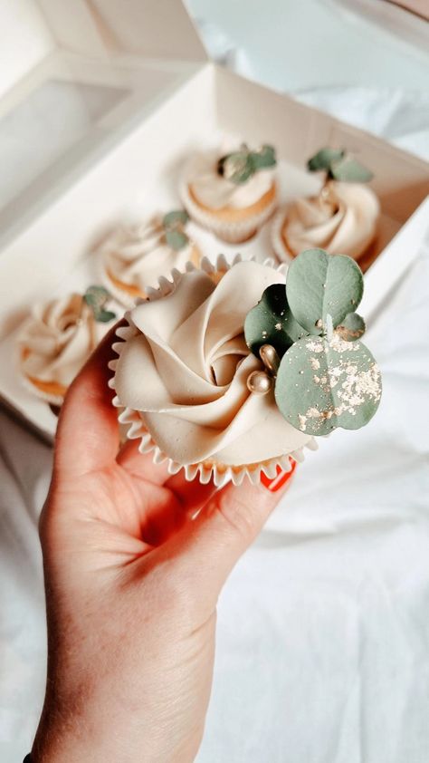 Wedding Cupcakes With Eucalyptus, Cupcake With Eucalyptus, Boho Cake And Cupcakes, Rustic Boho Wedding Cupcakes, Bridal Shower Cupcakes Greenery, Rustic Theme Cupcakes, Eucalyptus Cake Pops, Wedding Cupcakes Greenery, Woodland Wedding Cupcakes