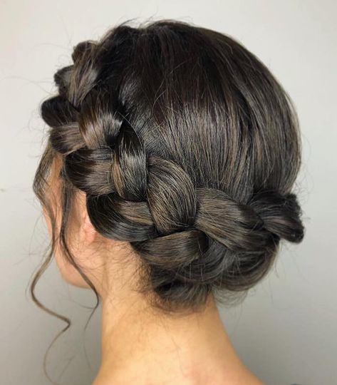 Crown Bun Hairstyles, Wedding Crown Braid, Braid Crown Updo, Braid Around Head Crowns, Crown Braid Wedding Hair, Crown Braid With Curls, Wedding Updo Braid, Coronet Braid, Anya Hair