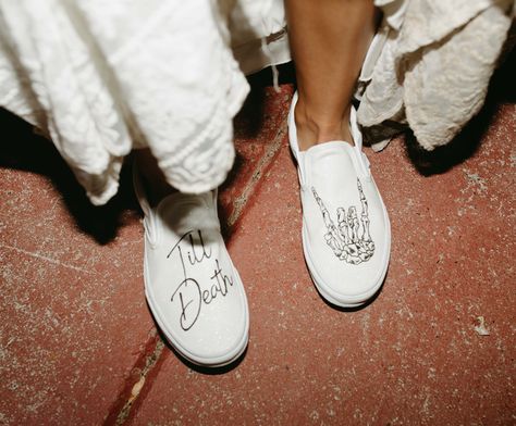 Wedding vans Short To Long Wedding Dress, Wedding Dress With Vans Shoes, Custom Wedding Vans, Bride Vans Shoes, Engagement Accouncement, Bride And Groom Vans, Wedding Vans Shoes Brides, Tattoo At Wedding, Vans Wedding Shoes The Bride