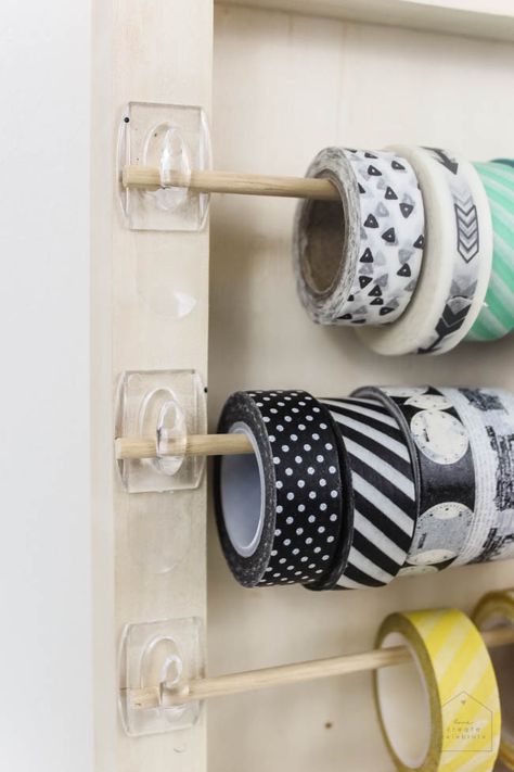 Organize your craft space with this simple DIY that will take you less than 5 minutes! Great for washi tape, ribbon, twine, etc. and PERFECT for any craft space! Washi Tape Organizer, Butik Design, Washi Tape Ideas, Tape Organizer, Ribbon Storage, Tape Washi, Dream Craft Room, Craft Room Design, Wine Bottle Diy Crafts