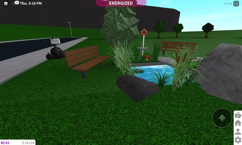 Cute pond build on bloxburg roblox Bloxburg Pond Ideas, Pond Build, Bloxburg Cottage, Mc Builds, Pond Ideas, Bloxburg House, Cottage Homes, Baseball Field, Golf Courses