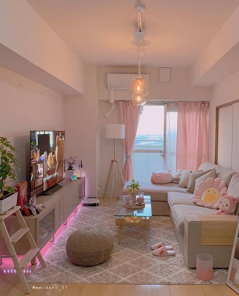 Pink Apartment, Cute Living Room, Girly Apartment Decor, Girls Dorm Room, Apartment Living Room Design, Dream Apartment Decor, Future Apartment Decor, Pink Living Room, Dream House Rooms