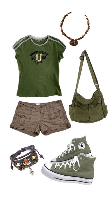 outfit inspo Cute Adventure Outfits, Summer Outdoorsy Outfits, Junglecore Outfits, Environmental Outfits, Hawaii Winter Outfits, Granola Outfit Ideas, Adventurous Outfits, Adventure Aesthetic Outfit, Outfits For Exploring