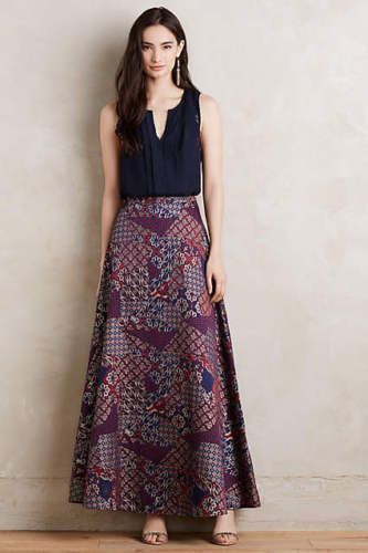 Skirt Ideas Outfit, Black Skirt Outfit Summer, Modern Filipiniana Dress, Batik Clothing, Batik Skirt, Filipiniana Dress, Skirt Ideas, Ball Skirt, Maxi Skirt Outfits