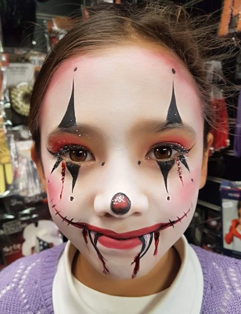 Creepy Face Paint, Halloween Trucco, Facepaint Halloween, Kids Halloween Face, Face Painting Halloween Kids, Adult Face Painting, Halloween Clown, Kids Face Paint, Face Painting Halloween