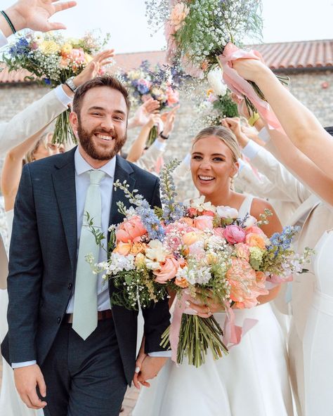 Multicolor Floral Wedding, Colorful Spring Wedding Decor, Multicolor Bridal Bouquet, Pastel Flower Bouquet Wedding, Navy And Pastel Wedding, Outside Wedding Ideas Spring, Lings Moment Bouquet, Spring Pastels Wedding, White Florals With Pops Of Color