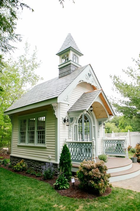 Tiny Chapel, Chapel In The Woods, Cottage Tiny House, Tiny House Village, Houses Of The Holy, Old Country Churches, Herb Farm, Tiny Wedding, Building A Tiny House