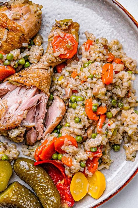 Easy Chicken Pilaf (One Pot Romanian Healthy Comfort Food) - Cristina's Kitchen Romanian Chicken Recipes, Romanian Food Recipes, European Meals, Chicken Pilaf, Pickled Green Tomatoes, Romanian Recipes, Pickled Cauliflower, Ukrainian Food, Sour Pickles